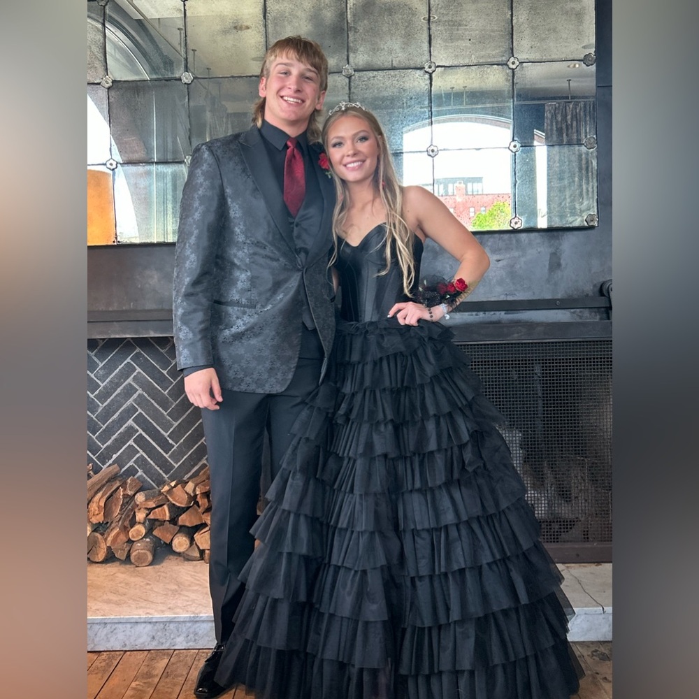 Sherri Hill Prom